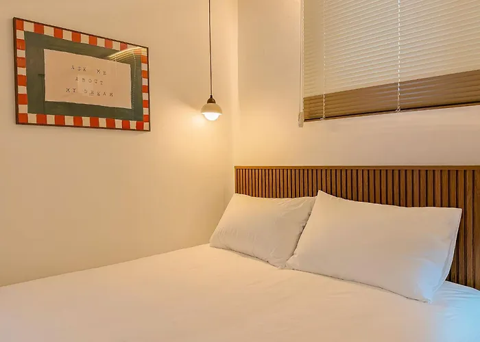 Hongdae,6 People, Hapjeong, 2-minute Walk From Mangwon Market, Yeonnam Cafe Street Appartement
