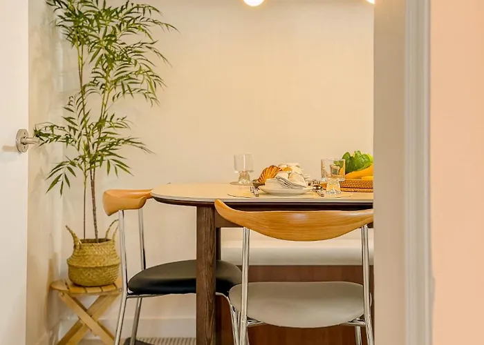 Appartement Hongdae,6 People, Hapjeong, 2-minute Walk From Mangwon Market, Yeonnam Cafe Street Seoel