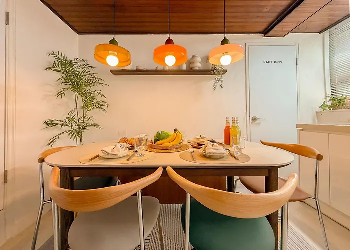 Hongdae,6 People, Hapjeong, 2-minute Walk From Mangwon Market, Yeonnam Cafe Street Appartement Seoel