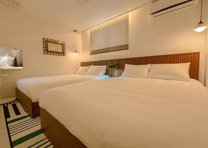 Hongdae,6 People, Hapjeong, 2-minute Walk From Mangwon Market, Yeonnam Cafe Street Appartement Seoel