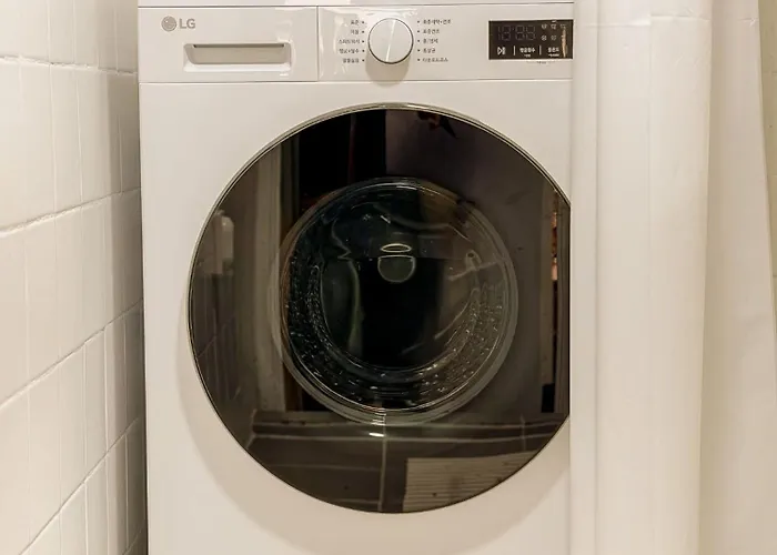 Appartement Hongdae,6 People, Hapjeong, 2-minute Walk From Mangwon Market, Yeonnam Cafe Street